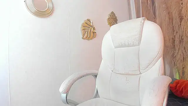 iiangel  online show from September 11, 2:33 am