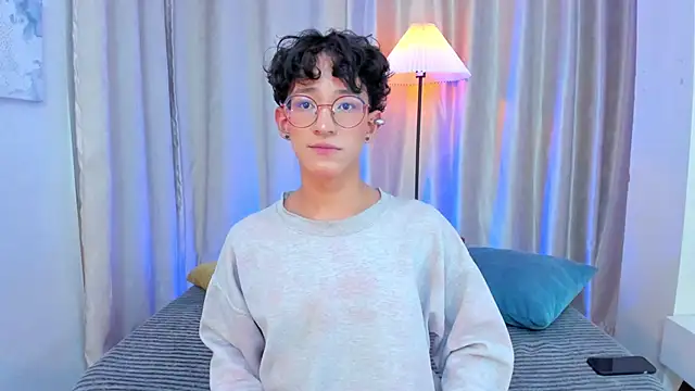 iiangel  online show from March 3, 3:45 am