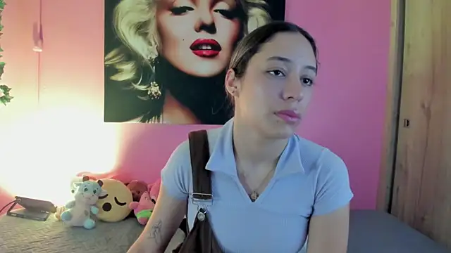Snapshot of TANIA_06 chatting on July 6, 1:08 pm TANIA 06 online show from July 6, 1:08 pm