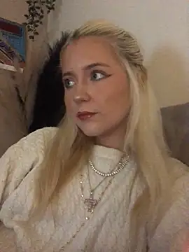 Blondie Sofia Essexbabe online show from October 24, 11:12 pm