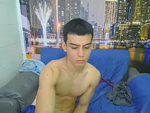 Snapshot of seigfried0 chatting on February 18, 9:42 pm seigfried0 online show from February 18, 9:42 pm