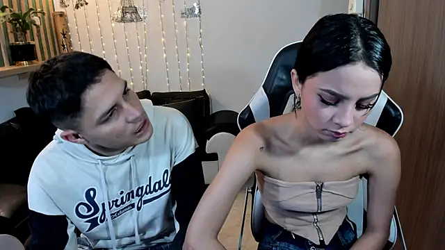 SaraClub JY online show from April 17, 12:35 am