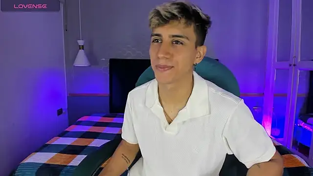 Allex Cano online show from February 22, 5:35 pm