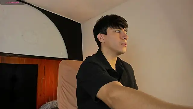 Allex Cano online show from January 17, 2:00 pm