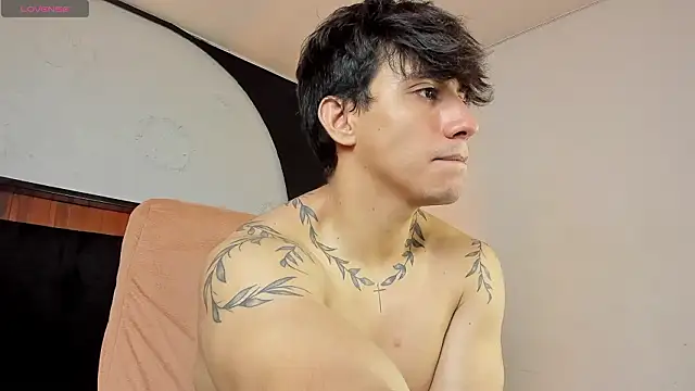 Allex Cano online show from February 3, 6:40 am