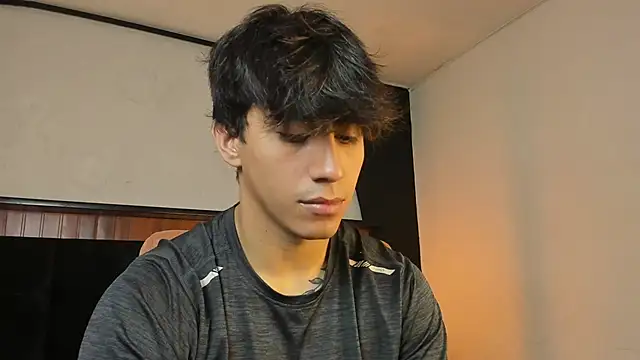 Allex Cano online show from February 19, 8:38 pm