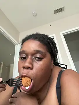 Deshay30 online show from October 25, 8:25 pm