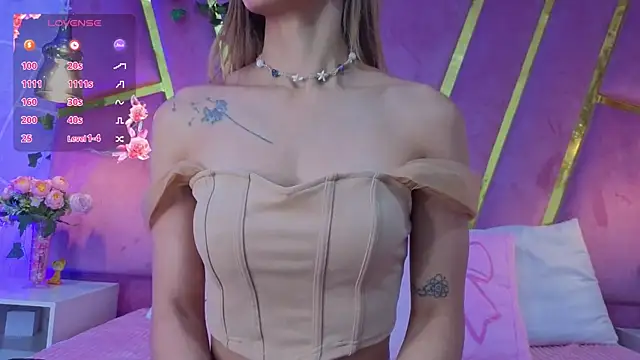 Snapshot of EmmyCortez chatting on January 12, 12:54 pm EmmyCortez online show from January 12, 12:54 pm