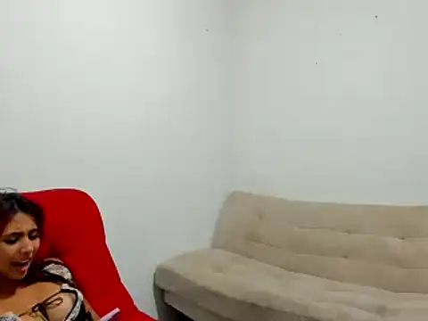 horrny 18 victoria online show from October 25, 3:36 am