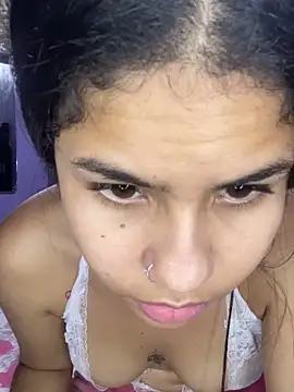 Snapshot of Albany13 chatting on January 18, 1:53 am Albany13 online show from January 18, 1:53 am