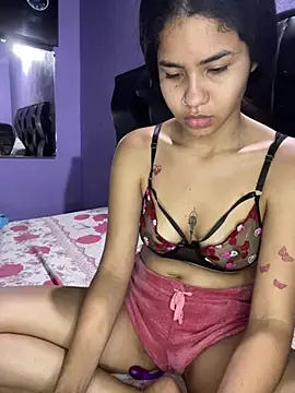 Snapshot of Albany13 chatting on January 18, 6:01 pm Albany13 online show from January 18, 6:01 pm