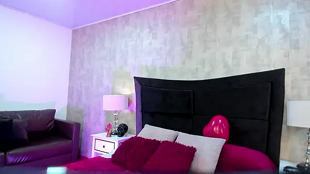 NahomyCarther online show from March 11, 4:57 pm