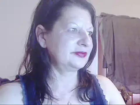 Snapshot of ExtasyMature chatting on March 6, 3:45 pm ExtasyMature online show from March 6, 3:45 pm