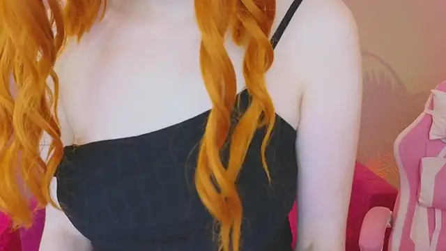 Snapshot of KristinMoore chatting on March 15, 3:16 pm KristinMoore online show from March 15, 3:16 pm