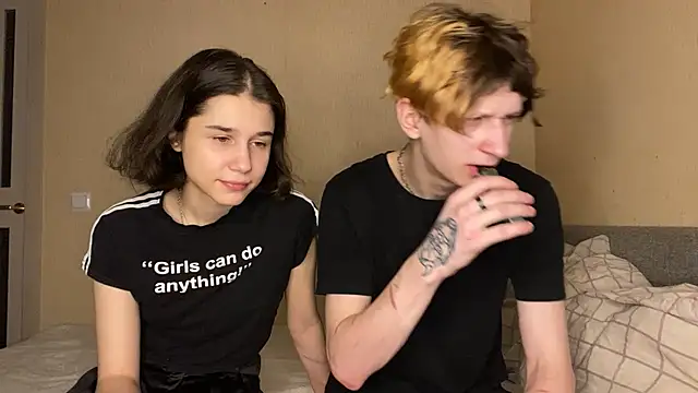 baby lesi online show from March 9, 3:05 pm