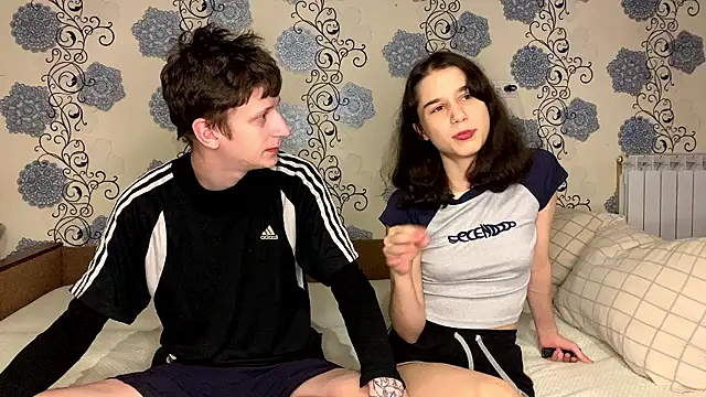 baby lesi online show from November 12, 4:18 pm