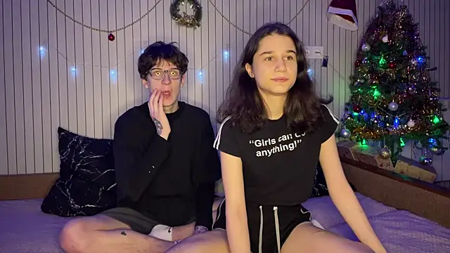 baby lesi online show from January 7, 7:05 pm