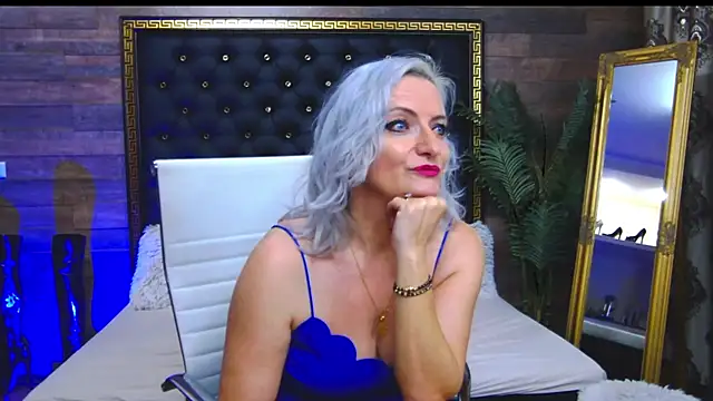 LadyTouch online show from February 9, 2:49 am