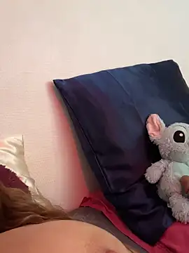 lola  med online show from September 13, 2:17 pm