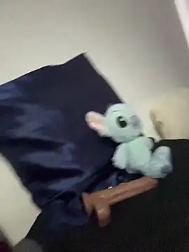 lola  med online show from October 26, 2:12 pm