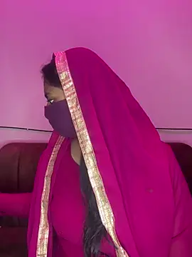 Snapshot of Dishasarmaa05 chatting on February 28, 4:31 pm Dishasarmaa05 online show from February 28, 4:31 pm