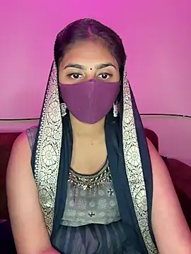 Snapshot of Dishasarmaa05 chatting on March 18, 12:14 pm Dishasarmaa05 online show from March 18, 12:14 pm