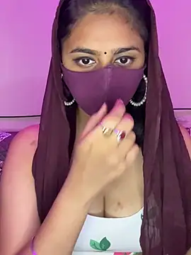 Snapshot of Dishasarmaa05 chatting on March 21, 6:18 pm Dishasarmaa05 online show from March 21, 6:18 pm