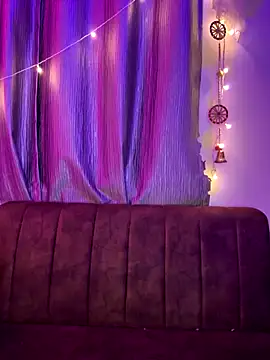 Snapshot of Dishasarmaa05 chatting on September 15, 5:13 pm Dishasarmaa05 online show from September 15, 5:13 pm