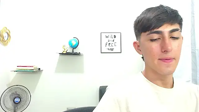 babymaik online show from February 21, 11:43 pm