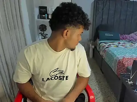 Fox2evans online show from December 13, 9:20 pm