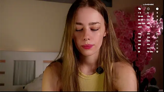 EmilaMills online show from May 17, 1:51 pm