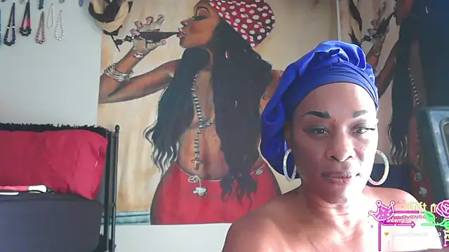 Queenanitadix online show from April 14, 5:41 pm