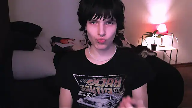 Snapshot of timi-moon chatting on November 30, 10:41 am timi-moon online show from November 30, 10:41 am