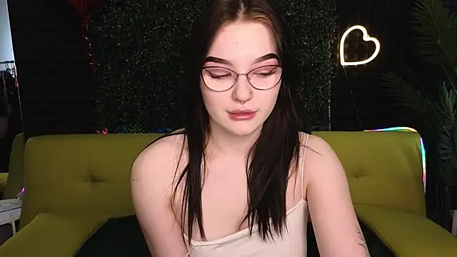 Snapshot of milliedoll chatting on March 10, 8:15 am milliedoll online show from March 10, 8:15 am