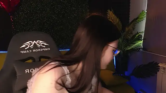 Snapshot of milliedoll chatting on March 22, 1:22 am milliedoll online show from March 22, 1:22 am