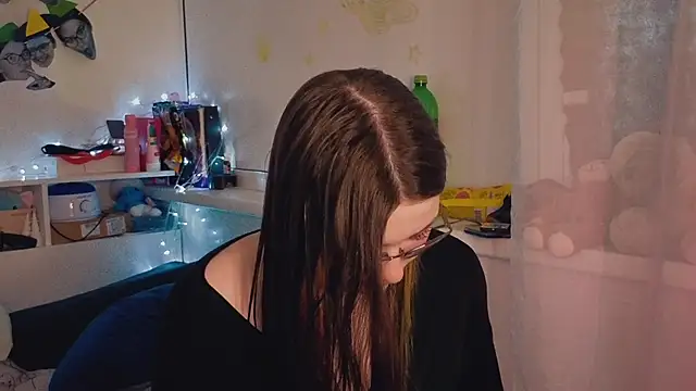 Snapshot of milliedoll chatting on November 6, 2:12 am milliedoll online show from November 6, 2:12 am