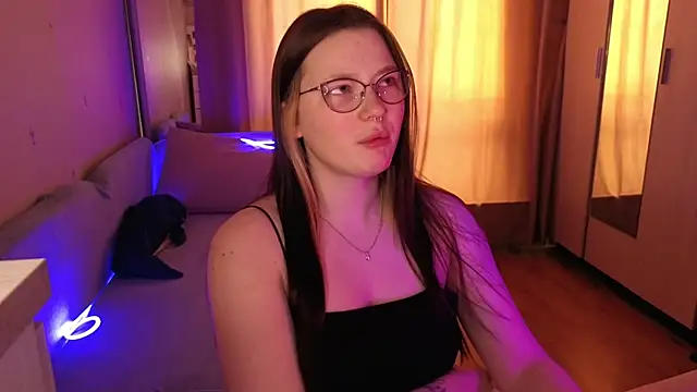 milliedoll online show from March 4, 2:28 am