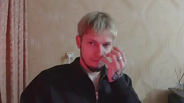 frama666 online show from March 10, 8:14 pm