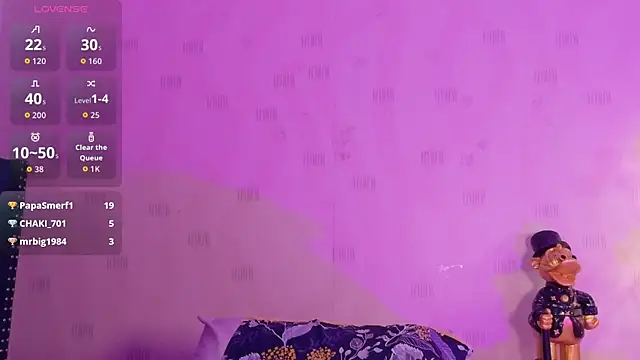 innocenthazel online show from February 20, 6:26 am