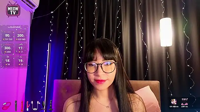 miyakimi0101 online show from June 3, 12:35 am