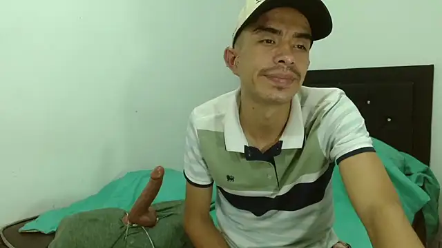 Snapshot of jhonny_k chatting on February 25, 5:50 am jhonny k online show from February 25, 5:50 am