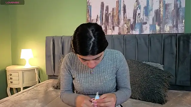 Cassie bloom online show from April 8, 3:06 am