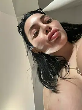 Mia Splash online show from April 13, 11:16 am