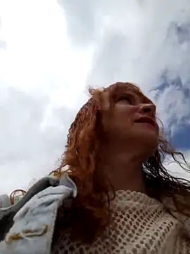 chanel-2025 online show from December 4, 4:59 pm