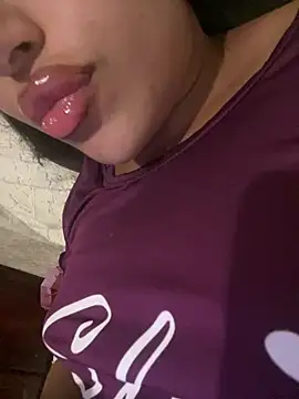 Sexlove1xo online show from July 19, 2:21 pm