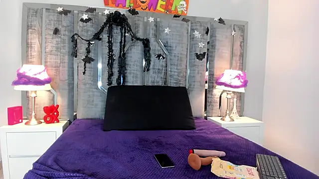 Snapshot of Kathyy_Rose chatting on October 27, 8:13 pm Kathyy Rose online show from October 27, 8:13 pm