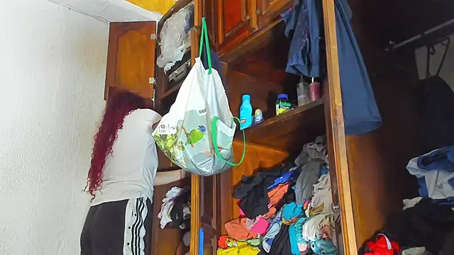 Snapshot of lexxy_ray666 chatting on February 4, 11:05 am lexxy ray666 online show from February 4, 11:05 am