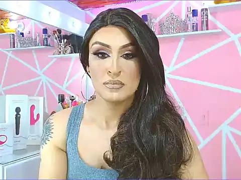 Snapshot of crsthinasweet chatting on February 26, 2:04 am crsthinasweet online show from February 26, 2:04 am