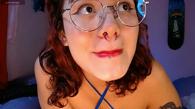 Maddy Jhonsson online show from September 26, 10:25 pm