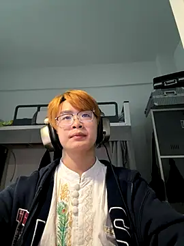 Snapshot of Anson0722 chatting on October 11, 8:02 am Anson0722 online show from October 11, 8:02 am